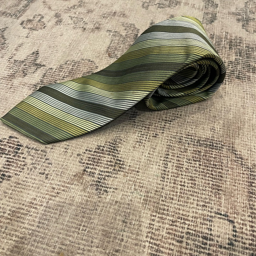 HERMES Tie 100% silk all-over pattern green/gray stripe pattern made in France - Picture 10 of 12